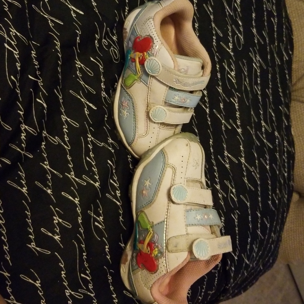 Used ariel disney sneakers toddler 7